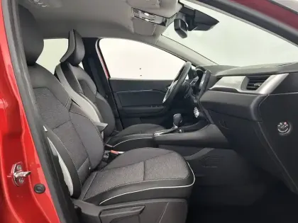 Photo 22 Renault Captur  TCe 140 EDC - 21