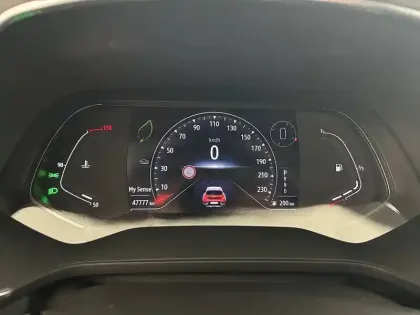 Photo 25 Renault Captur  TCe 140 EDC - 21