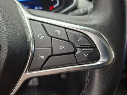 Photo 35 Renault Captur  TCe 90 - 21