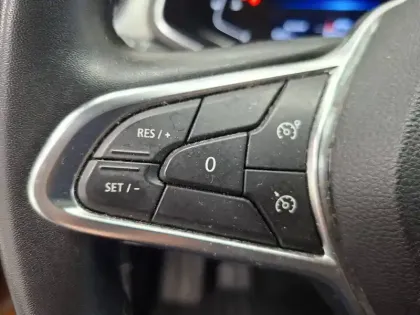 Photo 34 Renault Captur  TCe 90 - 21