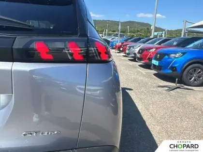 Photo 22 Peugeot 2008  PureTech 130 S&S BVM6