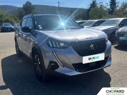 Photo 27 Peugeot 2008  PureTech 130 S&S BVM6