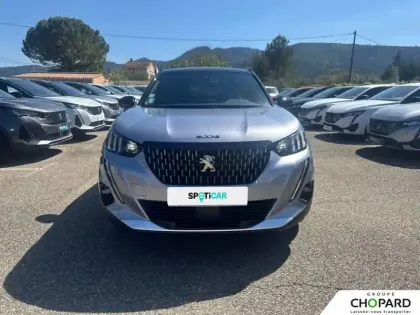 Photo 26 Peugeot 2008  PureTech 130 S&S BVM6