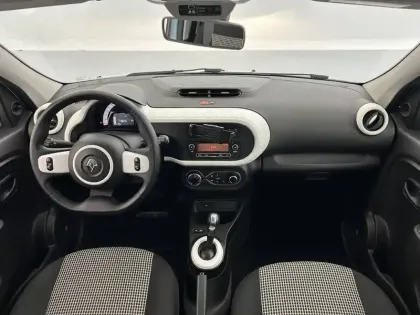 Photo 34 Renault Twingo  III E-Tech