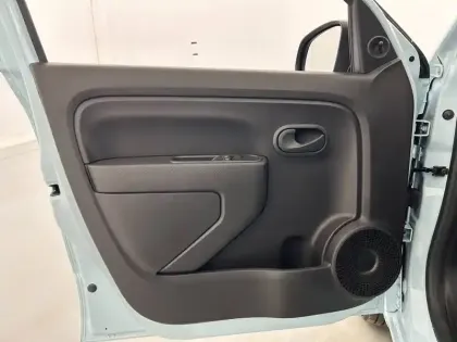 Photo 19 Renault Twingo  III E-Tech