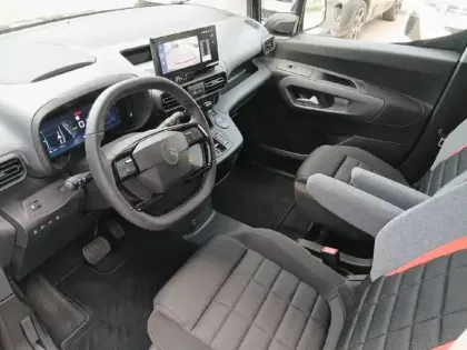 Photo 9 Citroën Berlingo e- Taille XL 136 ch 54 kWh