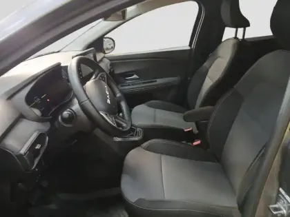 Photo 9 Dacia Jogger  Hybrid 140 7 places GSR2