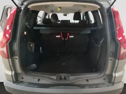 Photo 11 Dacia Jogger  Hybrid 140 7 places GSR2