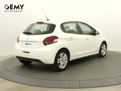 Photo 17 Peugeot 208  PureTech 82ch S&S BVM5