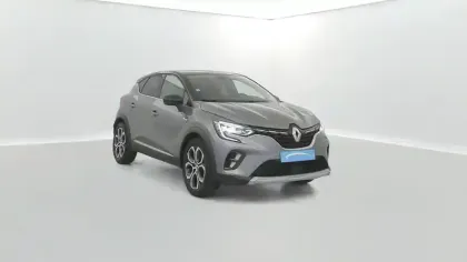 Photo 16 Renault Captur  E-Tech 145 - 21