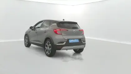 Photo 11 Renault Captur  E-Tech 145 - 21