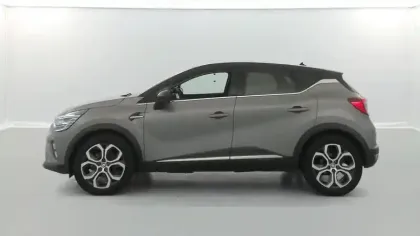 Photo 10 Renault Captur  E-Tech 145 - 21
