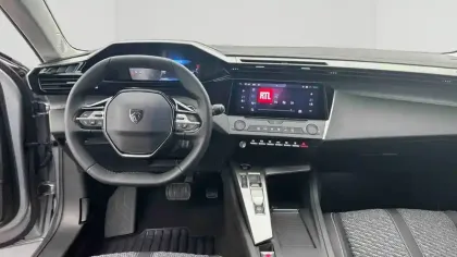Photo 19 Peugeot 308  Hybrid 145 e-DCS6