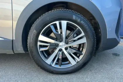 Photo 30 Peugeot 3008  Hybrid 180 e-EAT8