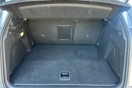 Photo 10 Peugeot 3008  Hybrid 180 e-EAT8