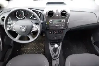 Photo 8 Dacia Sandero  SCe 75