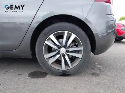 Photo 10 Peugeot 308  PureTech 130ch S&S EAT8