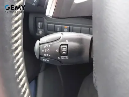 Photo 18 Peugeot 308  PureTech 130ch S&S EAT8