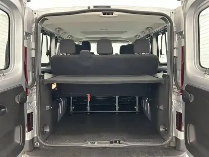 Photo 26 Renault Trafic  L1 dCi 150 Energy S&S