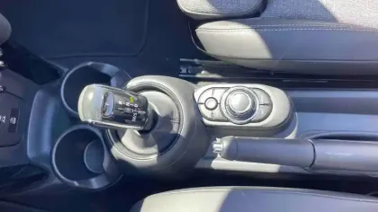 Photo 9 Mini Mini Cabriolet Cooper 136 ch DKG7