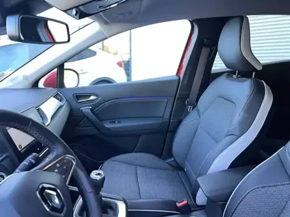 Photo 16 Renault Captur  TCe 90