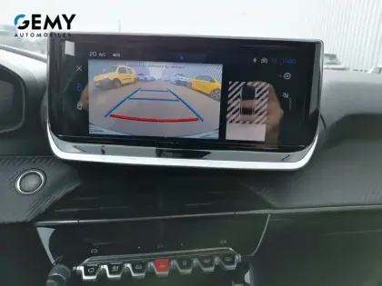 Photo 11 Peugeot 208  PureTech 100 S&S BVM6