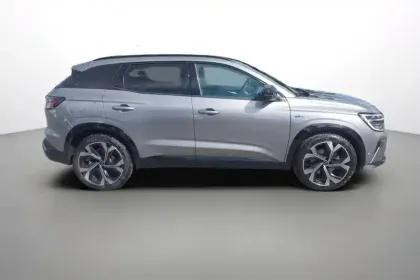 Photo 6 Renault Austral  E-Tech full hybrid 200 GSR2