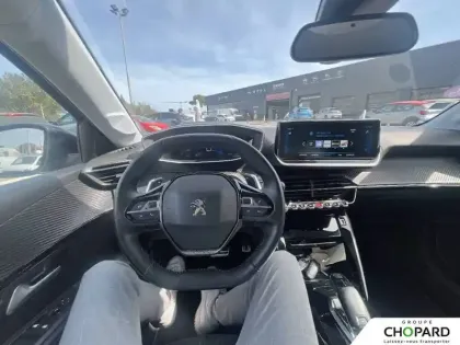 Photo 11 Peugeot 208  PureTech 100 S&S EAT8