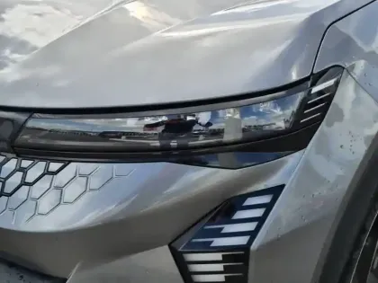 Photo 14 Renault Scenic  E-Tech électrique 220 ch grande autonomie