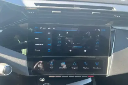 Photo 21 Peugeot 408  PHEV 225 e-EAT8