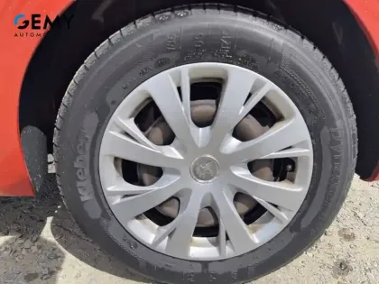 Photo 10 Peugeot 208  BlueHDi 100ch S&S BVM5