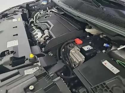 Photo 14 Citroën C5 aircross  Hybride 145 ch e-DCS6