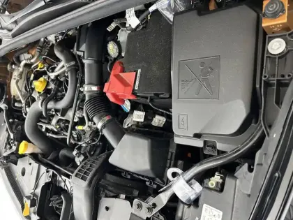 Photo 35 Renault Captur  TCe 90 - 21