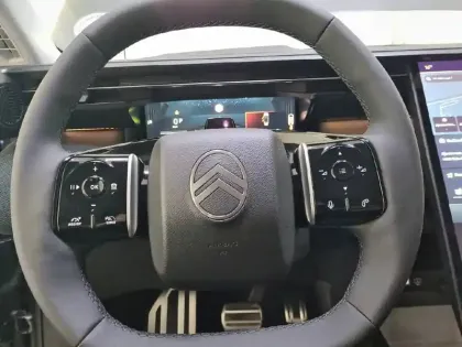 Photo 8 Citroën C5 aircross  Hybride 145 ch e-DCS6