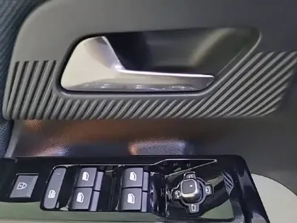 Photo 29 Citroën C5 aircross  Hybride 145 ch e-DCS6