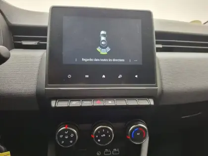 Photo 39 Renault Clio  Blue dCi 100 ch GSR2