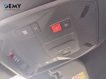 Photo 23 Peugeot 408  Hybrid 145 e-DCS6