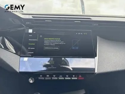 Photo 14 Peugeot 408  Hybrid 145 e-DCS6