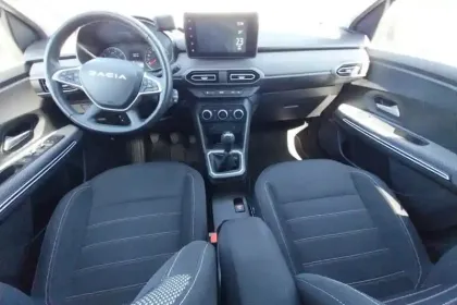 Photo 8 Dacia Jogger  ECO-G 100 5 places