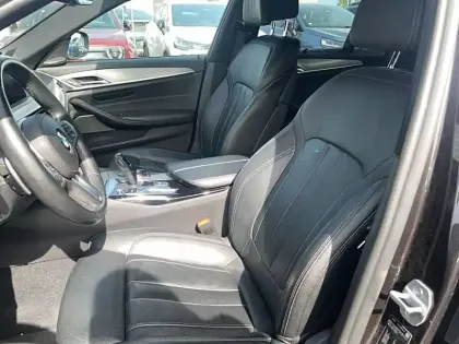 Photo 8 BMW Serie 5 540i xDrive 340 ch BVA8