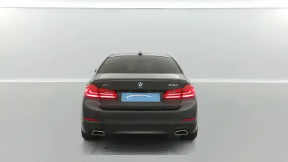 Photo 24 BMW Serie 5 540i xDrive 340 ch BVA8