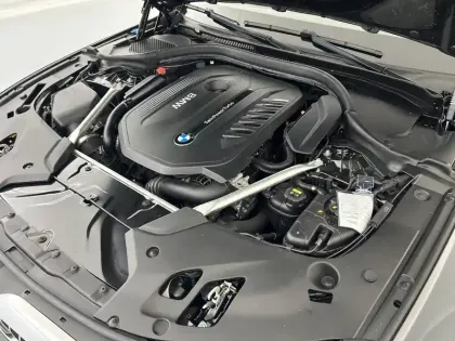 Photo 47 BMW Serie 5 540i xDrive 340 ch BVA8