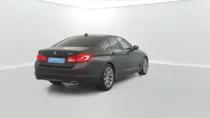 Photo 25 BMW Serie 5 540i xDrive 340 ch BVA8