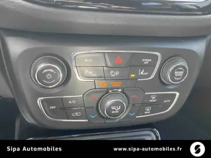 Photo 16 Jeep Compass  1.3 GSE T4 150 ch BVR6