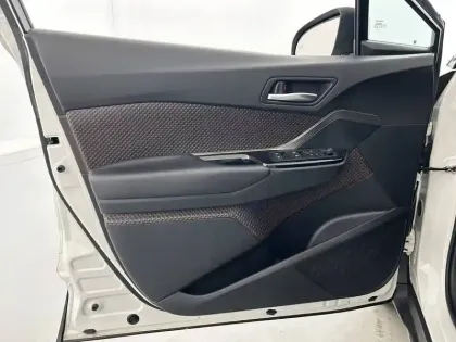 Photo 40 Toyota C-HR  Pro Hybride 122h