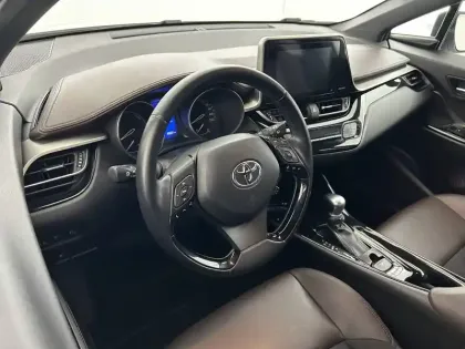 Photo 39 Toyota C-HR  Pro Hybride 122h