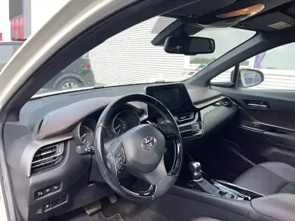 Photo 5 Toyota C-HR  Pro Hybride 122h