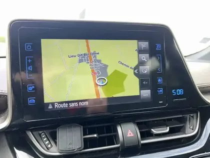 Photo 27 Toyota C-HR  Pro Hybride 122h