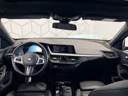 Photo 32 BMW Serie 1 120d xDrive 190 ch BVA8