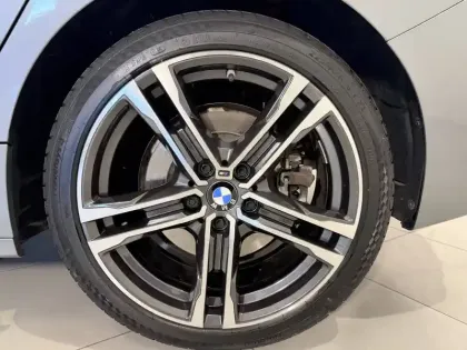 Photo 9 BMW Serie 1 120d xDrive 190 ch BVA8